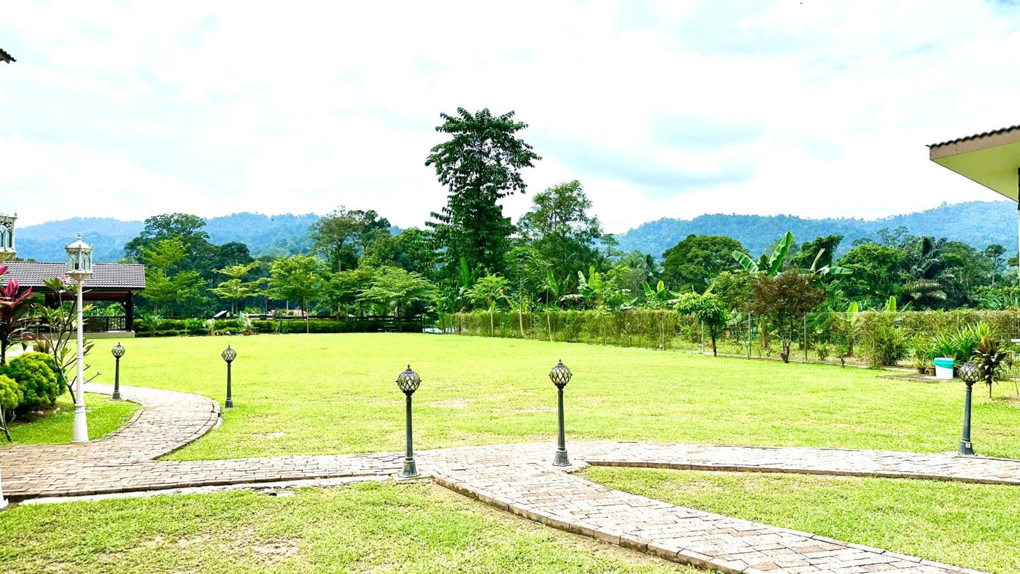 Soulmate Village Hulu Langat Luaran gambar
