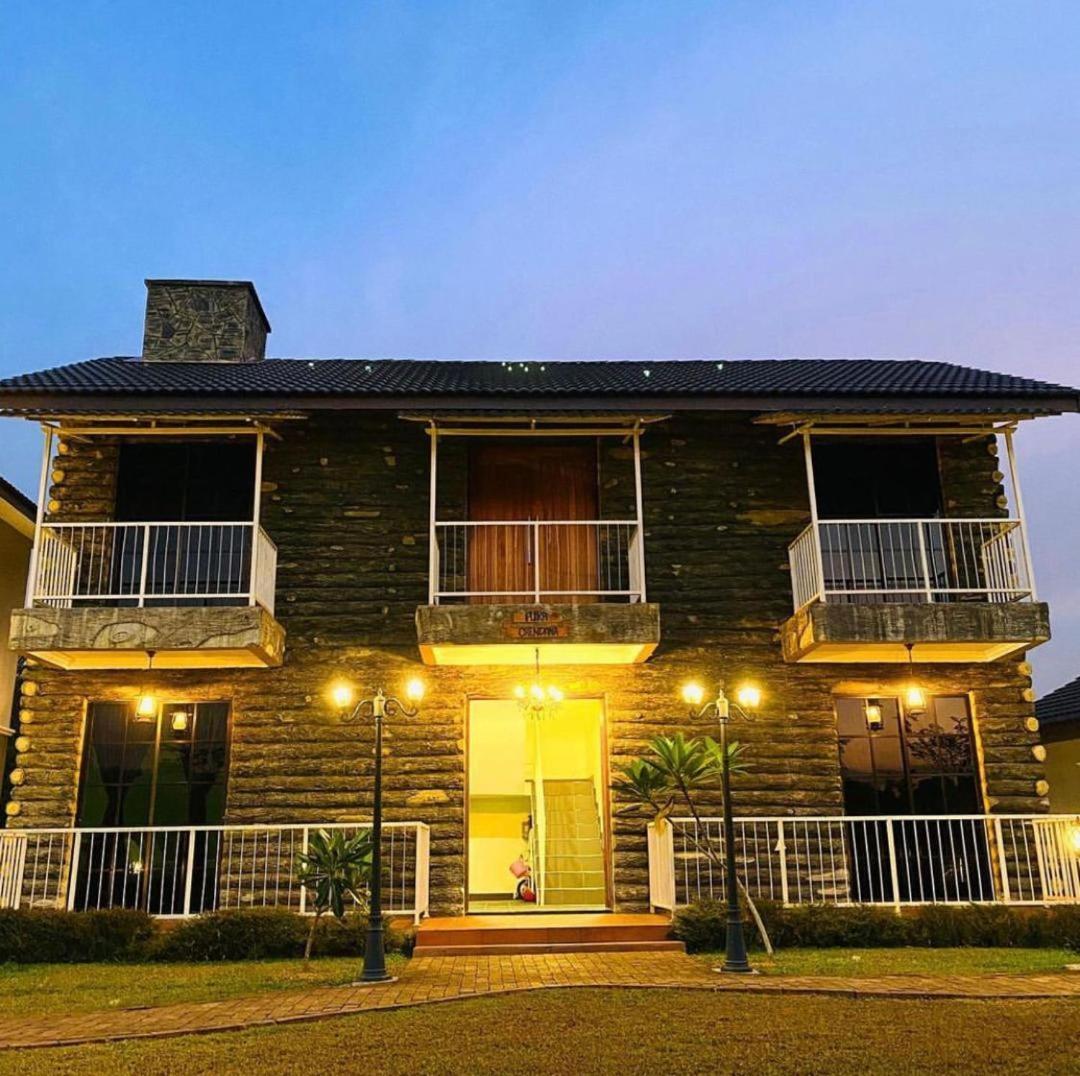 Soulmate Village Hulu Langat Luaran gambar